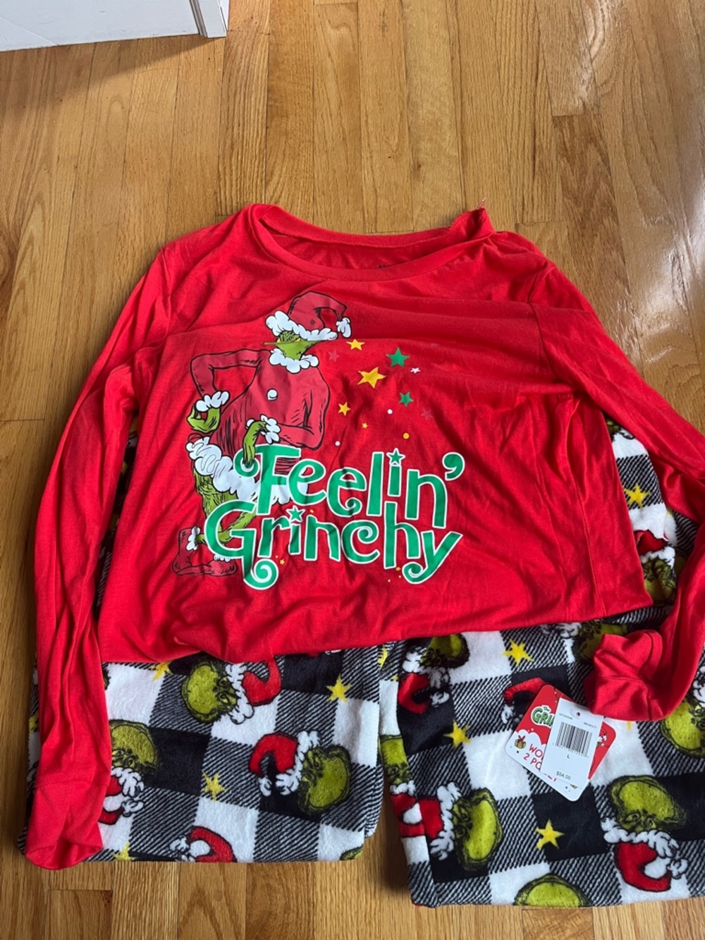 Women's Red 'Feelin' Grinchy' Holiday Pajama Set